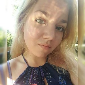 Meet your Posher, Kiera